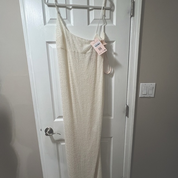 Oh Polly DUHAMEL Embellished Asymmetric Maxi Dress in White | Sizes 12 & 16 - Picture 3 of 8